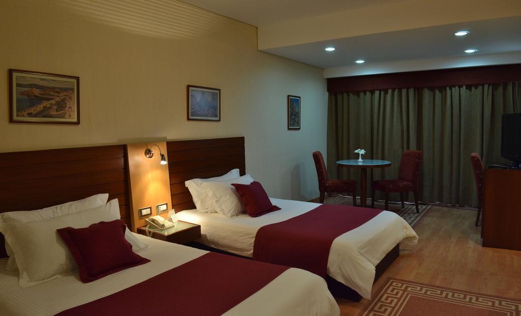 Monteverde Hotel Beit Mery Room photo